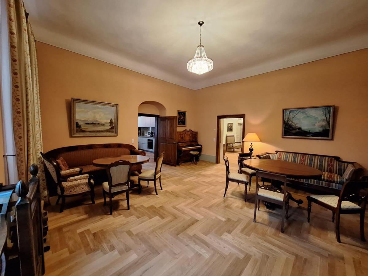 Stadtpalais Marche-Suite Maximal 2 Personen Und 1 Kleinkind Bautzen Luaran gambar