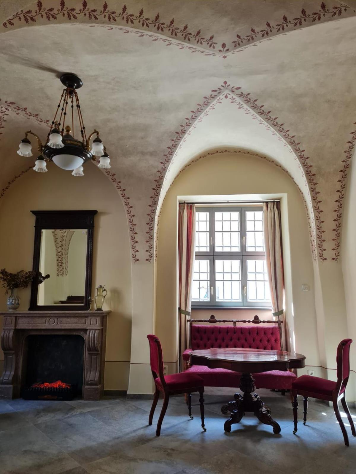 Stadtpalais Marche-Suite Maximal 2 Personen Und 1 Kleinkind Bautzen Luaran gambar