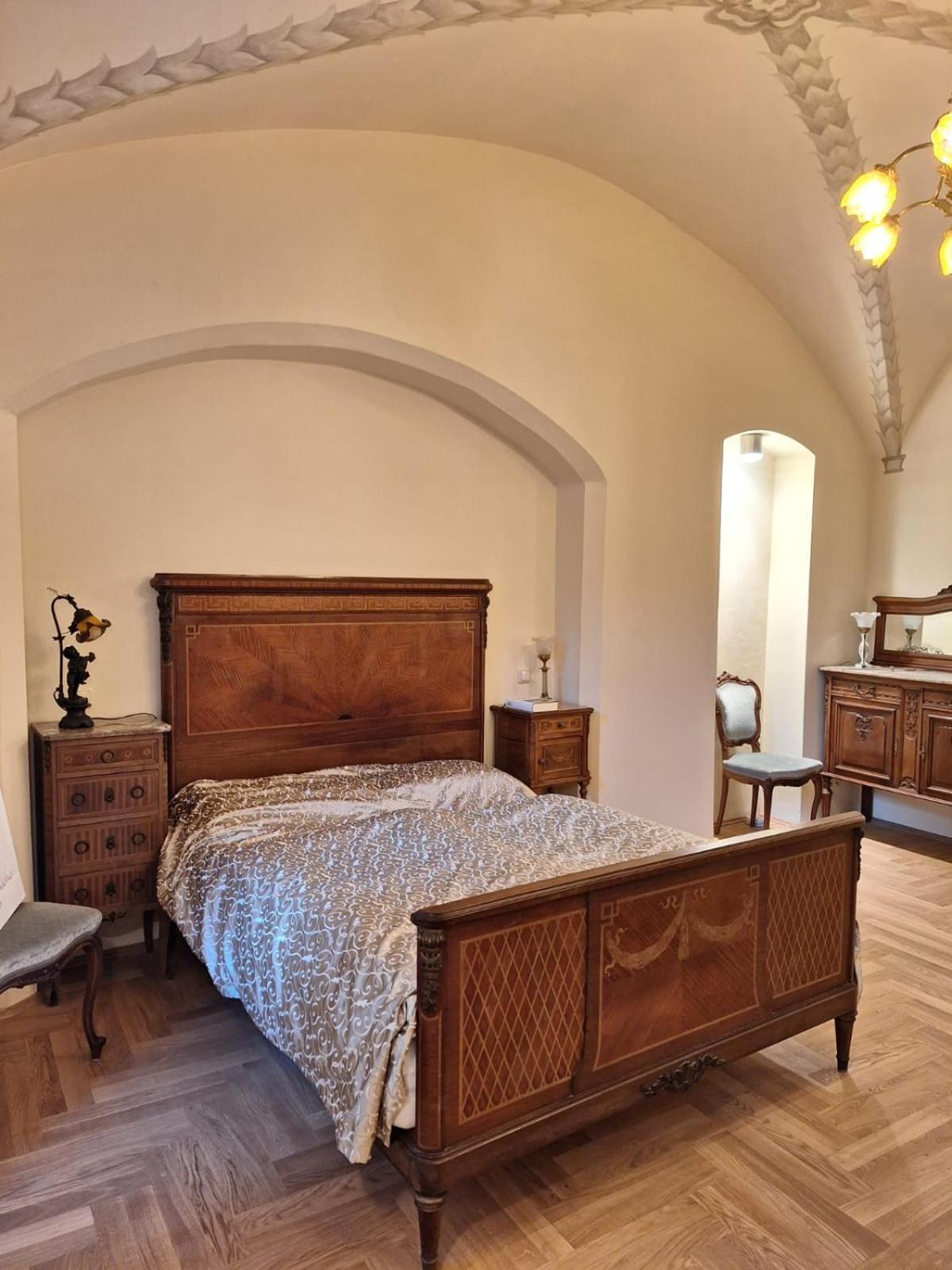 Stadtpalais Marche-Suite Maximal 2 Personen Und 1 Kleinkind Bautzen Luaran gambar